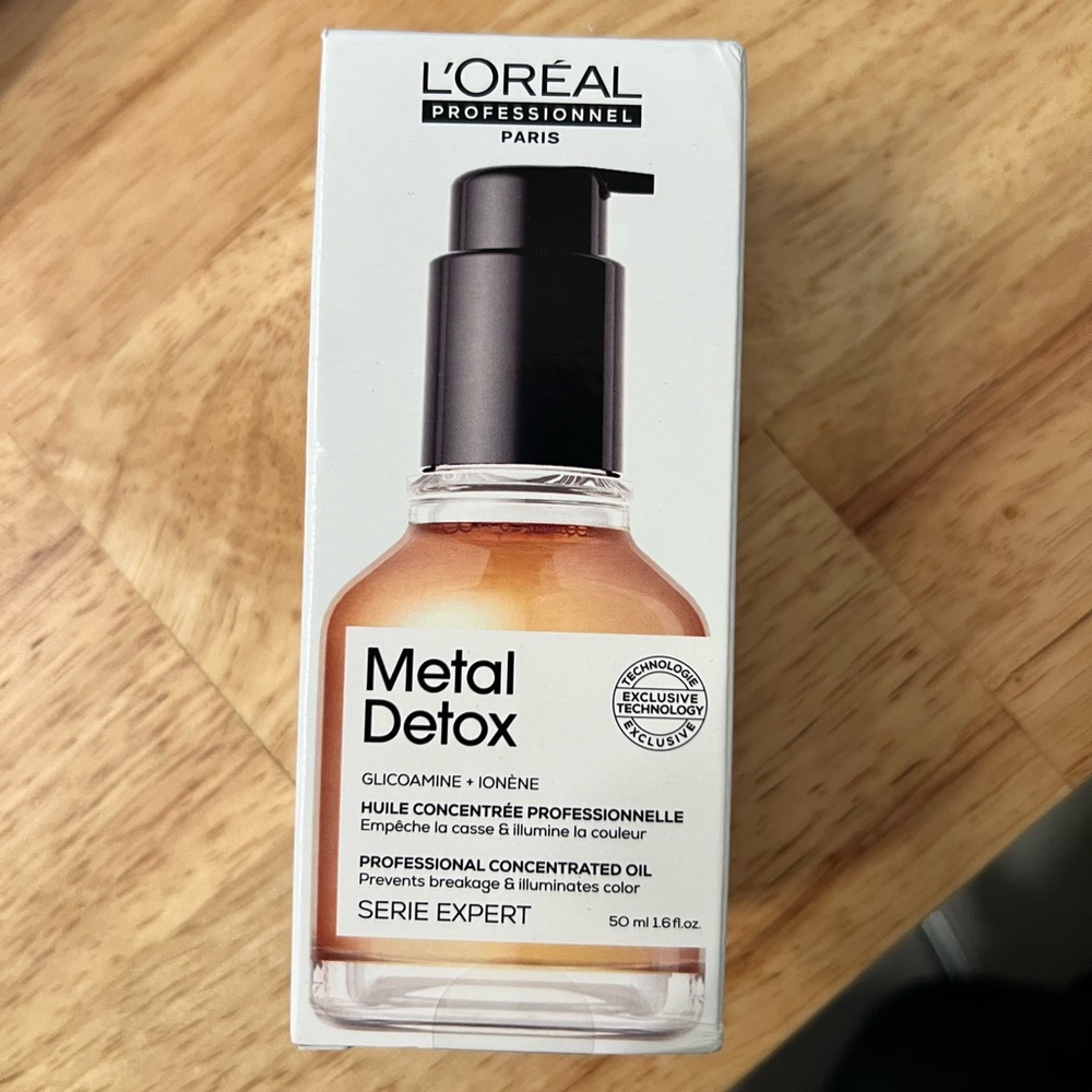 COPY - L’Oréal Professional Metal Detox Concentrated Hair Oil